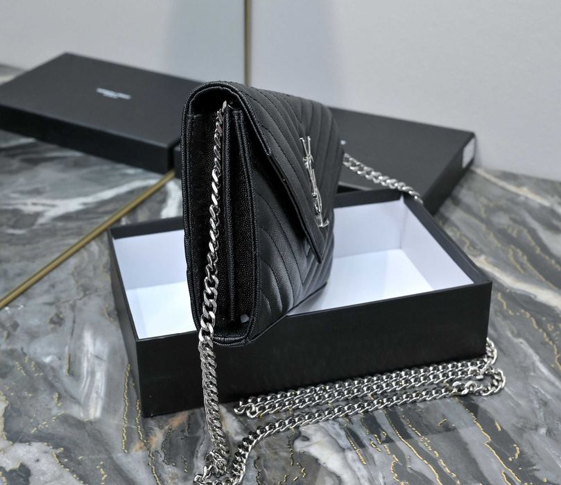 Шкіряна сумка YSL Saint Laurent чорна срібло