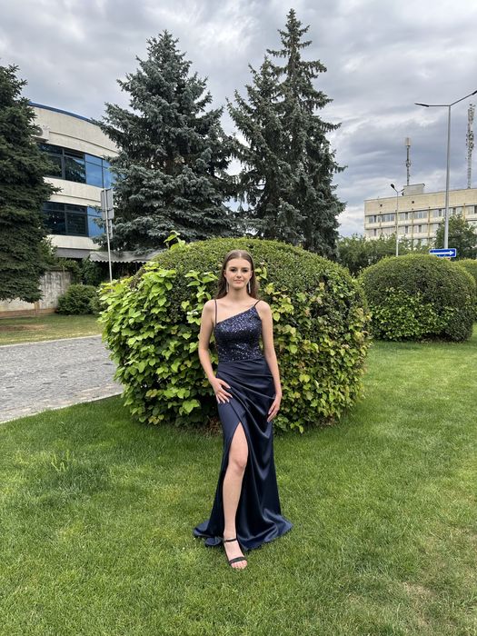 Випускна(вечірня) сукня