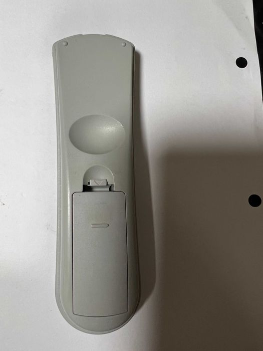 Telecomandos TV´s  Sanyo  e Samsung DVR