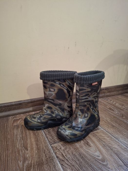 Дитячі гумові черевики