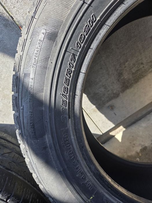 Резина, шини, гума NEXEN 225/65/17