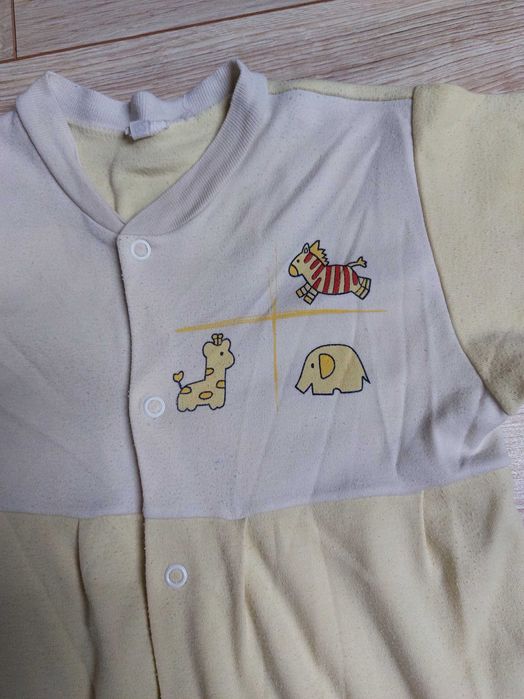 śpioszek niemowlęcy  92