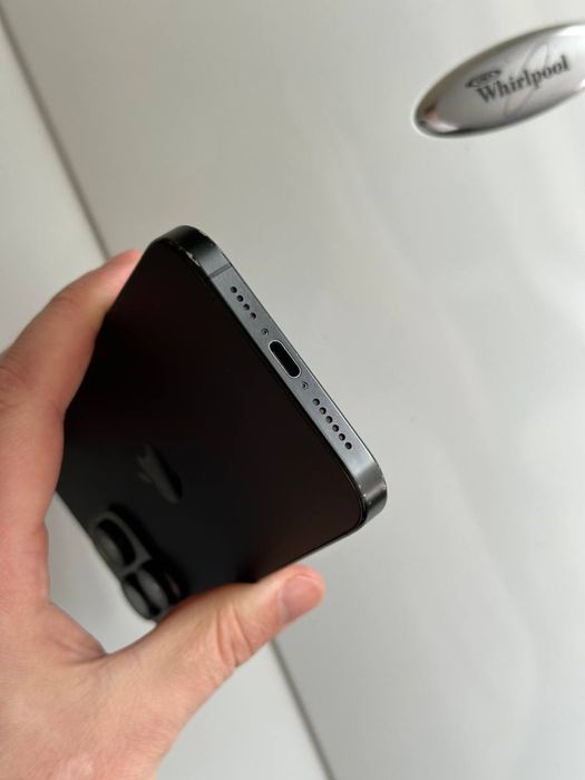 Продам IPhone 15 PRO MAX 512 Neverlock