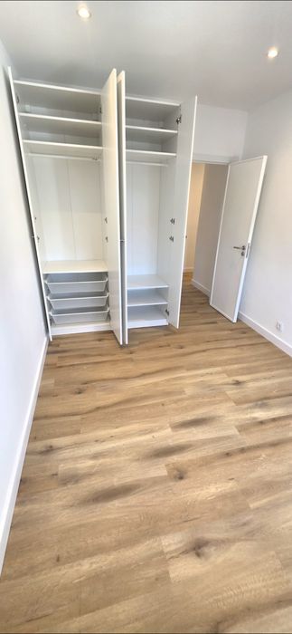 Apartamento totalmente remodelado.T3