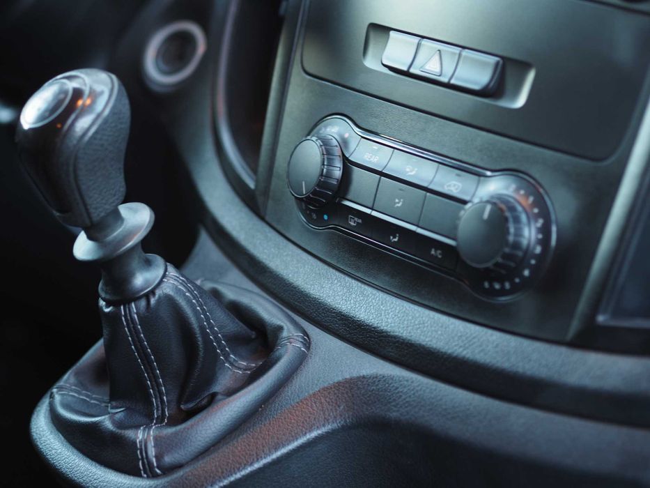 Mercedes Vito Tourer 116 CDi - 9 Lugares