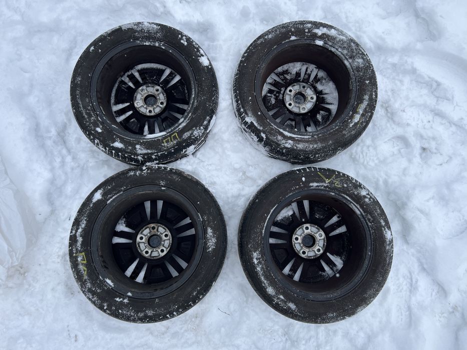 Диски Volkswagen Astona R16 e-golf з літьою гумою 205 55