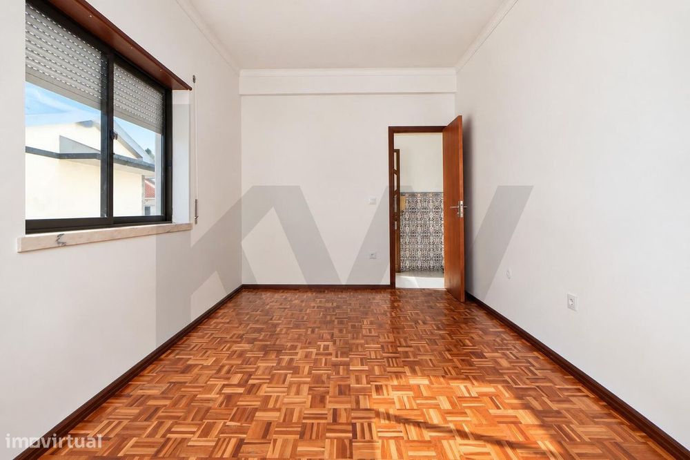 Apartamento T3 em Pinhal de Frades - Arrendamento