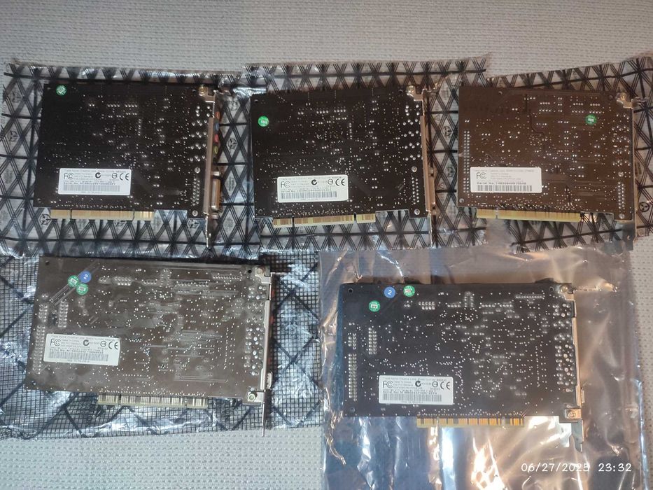 Вживані звукові плати Sound Blaster стандартний PCI-роз’єм