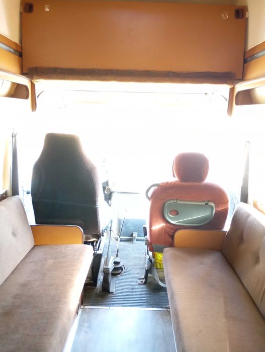 Autocaravana Mercedes 207 D