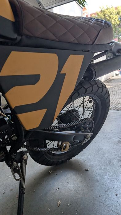 Vendo Yamaha DT 125 lc.