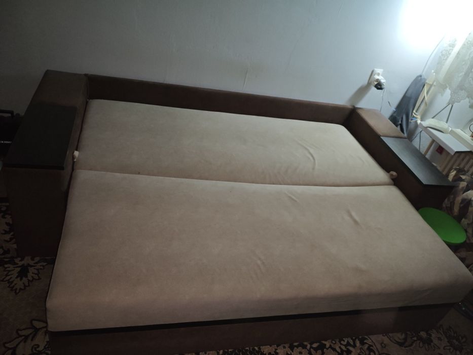 Продам диван еврокнижка