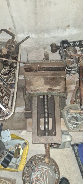 Лещата станочні (тиски) ссср