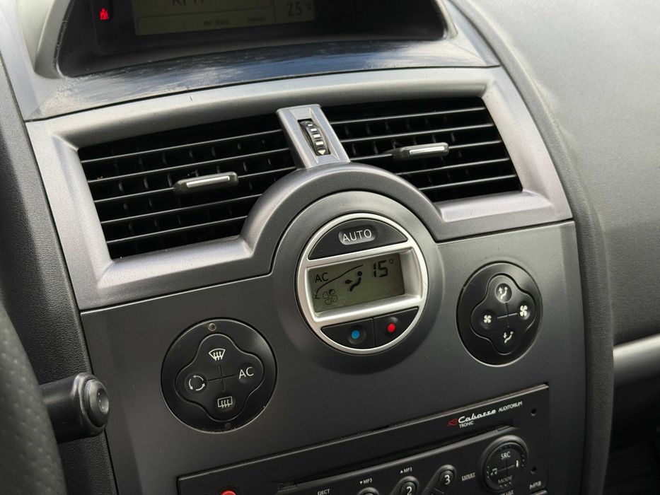 Renault Mégane — fotografia 7