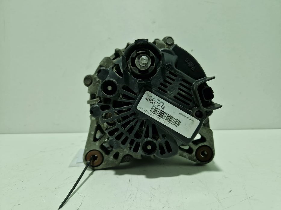 Alternador RENAULT Master III Combi (JV)