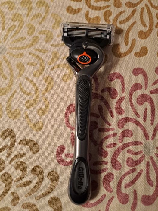 Máquina de barbear Gillette ProGlide
