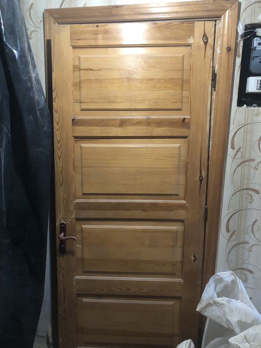 Продам подвійні вхідні двері