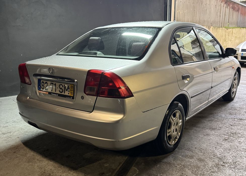 Honda Civic 1.4 LS 90cv Sedan - 190mikm - Nacional