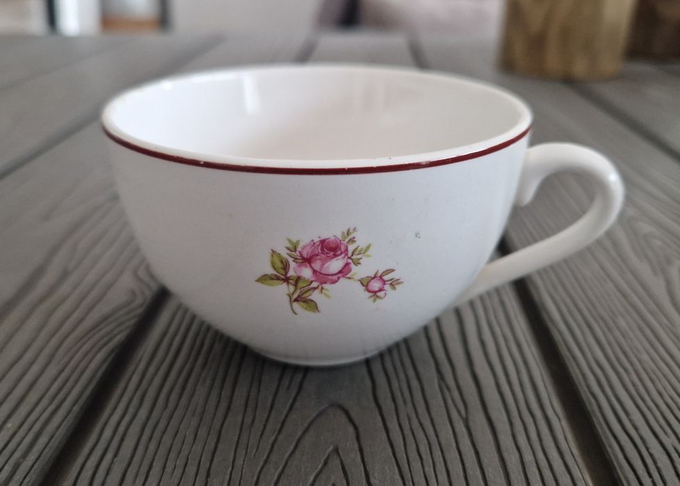 Chavena da Loiça da Real Fábrica de Sacavém - Gilmann & Companhia