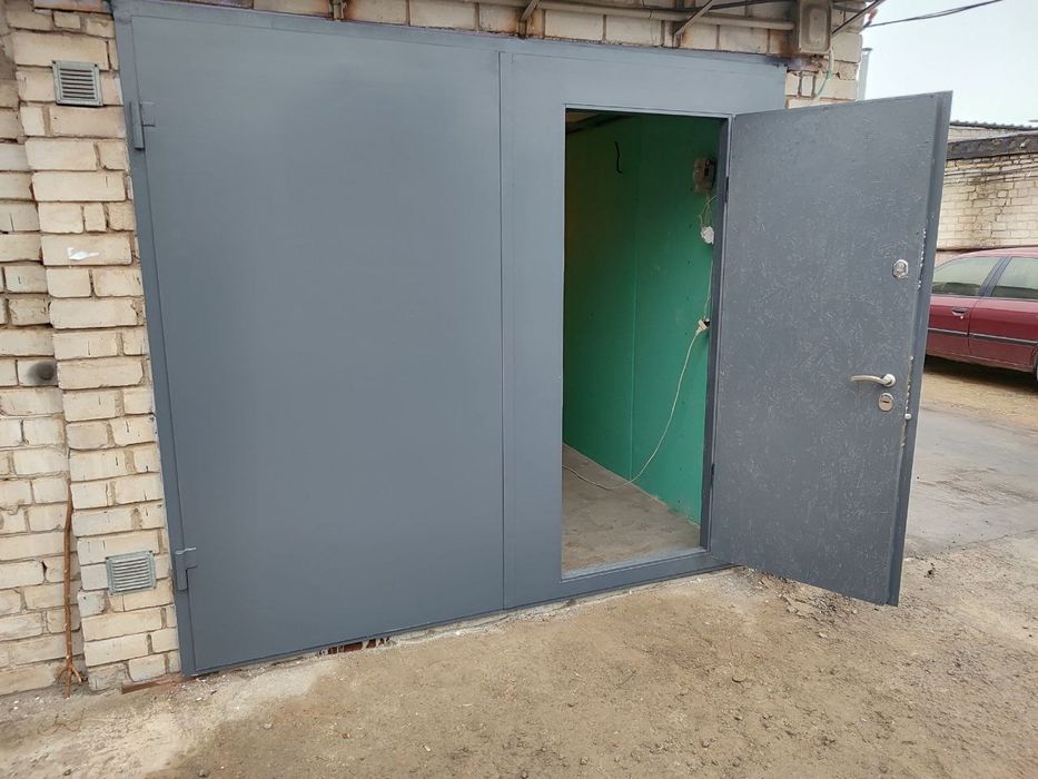 Ворота гаражные из металла