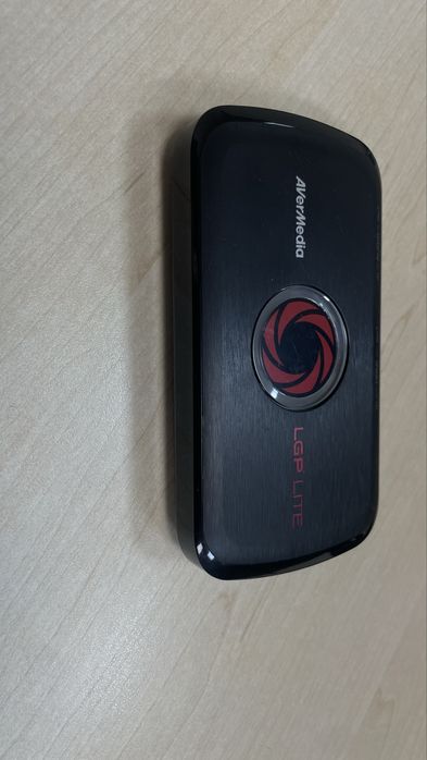 Карта відеозахвата AverMedia Lite Gl210
