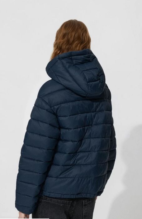 Стьобана куртка з капюшоном House S. M