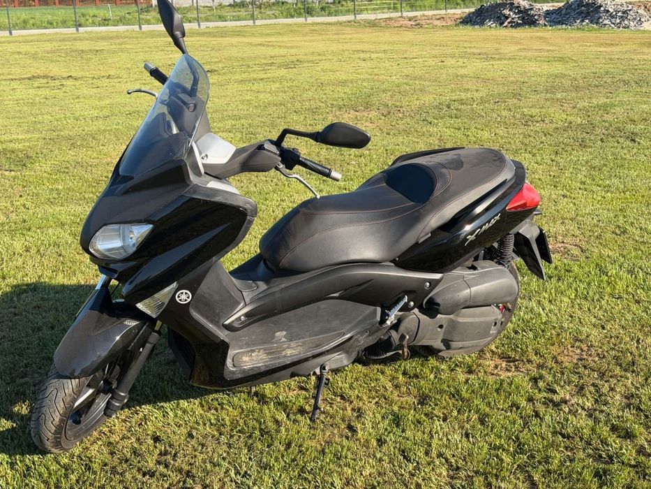Yamaha x max 125
