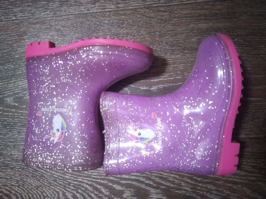 Чоботи гумові для дівчаток яскраві фіолетові 16 см