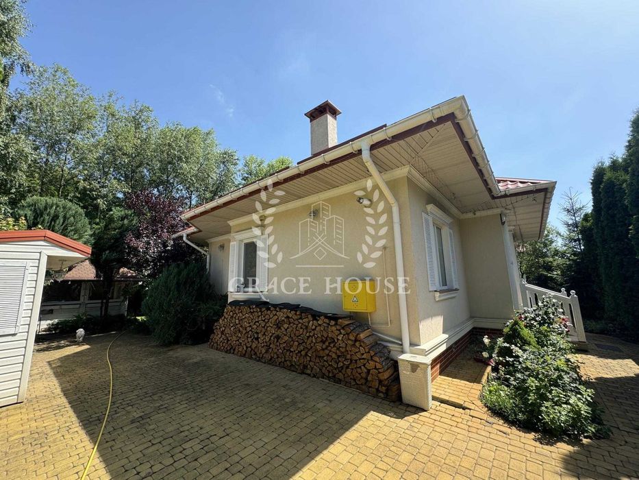 Оренда будинку з басейном Романків Романков генератор закрите містечко