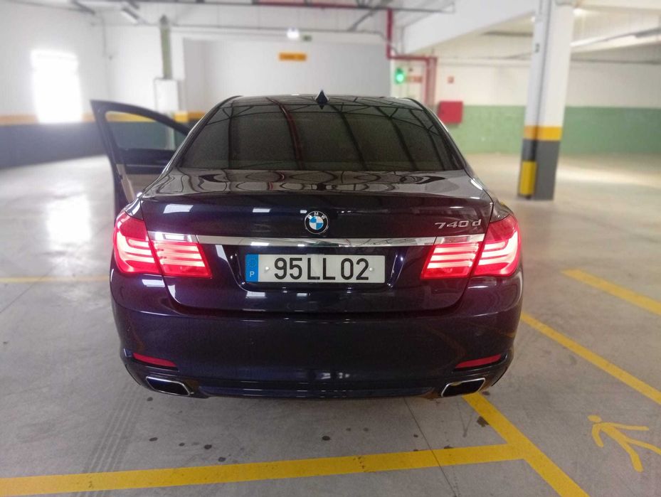 BMW 740D PAK M