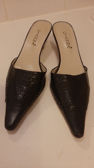 Chinelas  senhora  pretas