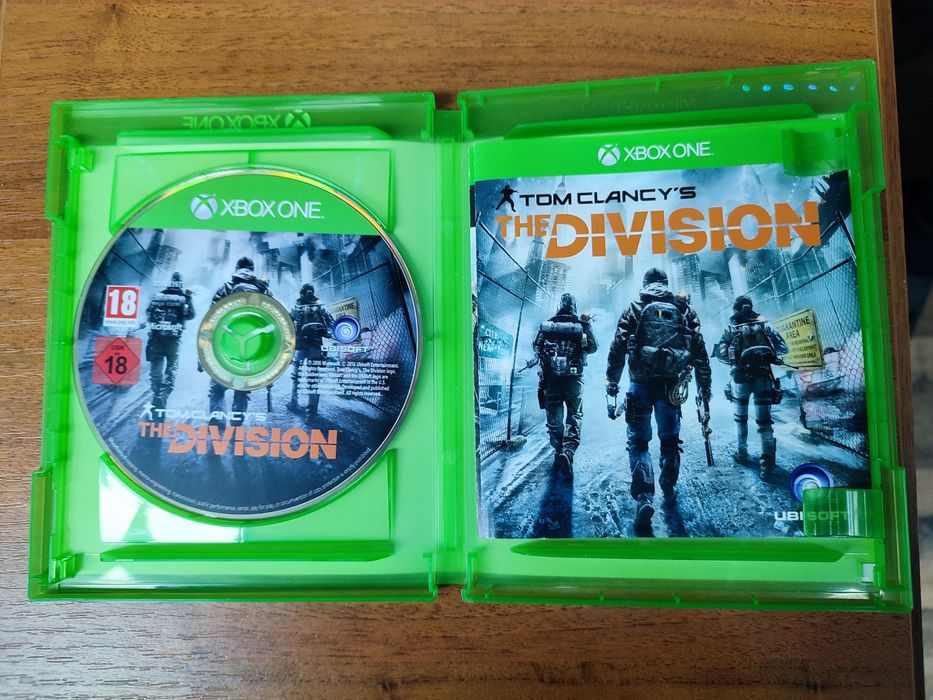 Продам xbox диск Tom Clancy's The Division Gold Edition.