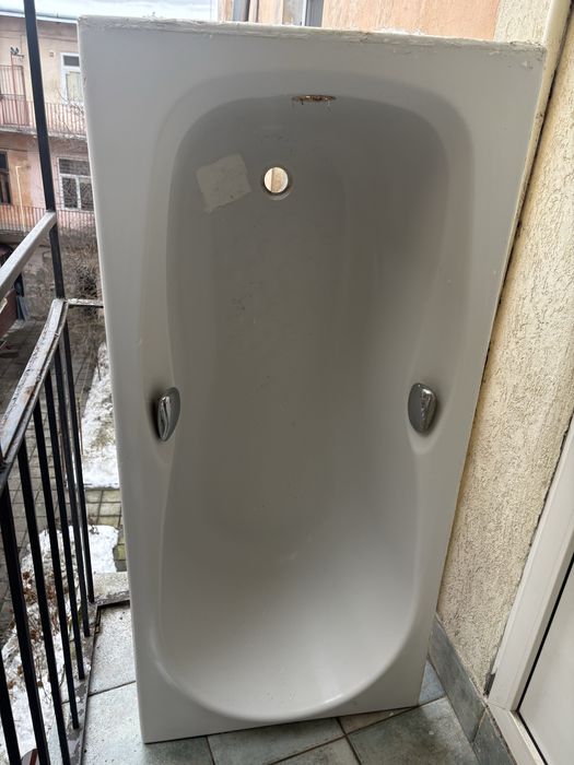 Ванна в ванну кімнату