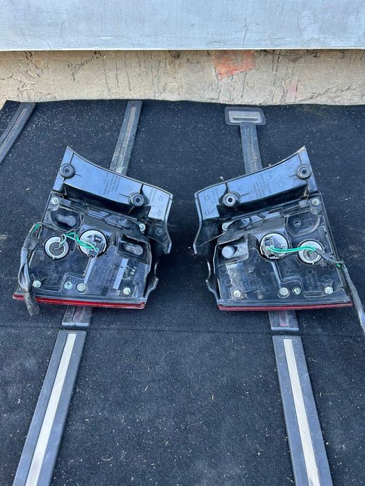 Lampa tył lewa Citroen C-Crosser