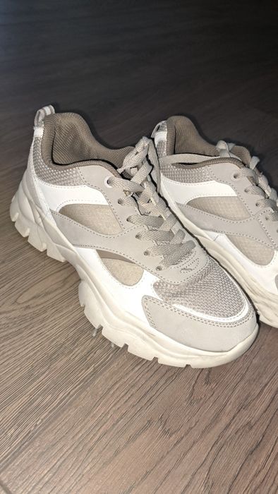 Кросівки Graceland