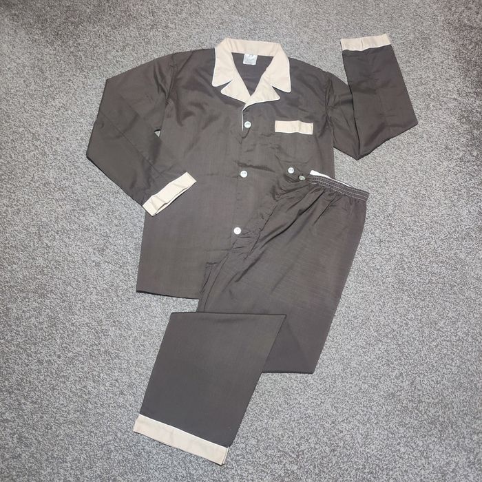 Чоловіча піжама в коричневому кольорі