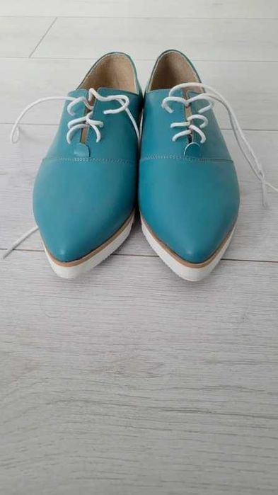 Buty zielone czółenka