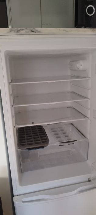 Frigorífico usado Kunft KC3120 WH (excelente estado)