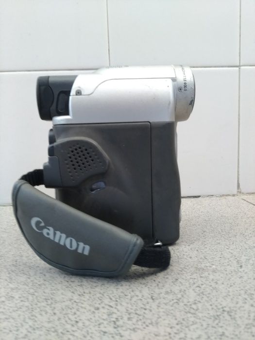 Máquina Filmar Canon Elura (MV20i) DVi
