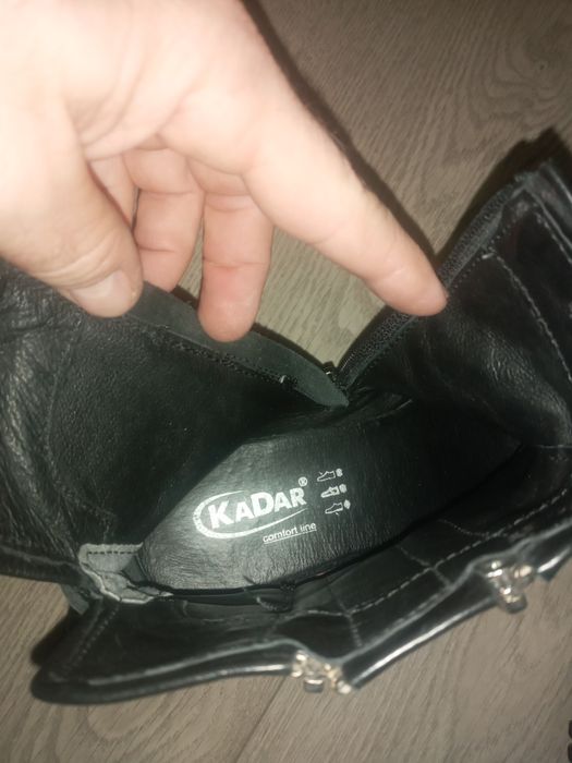 Продам ботинки  демисезон