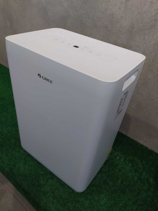 Осушувач повітря Gree GDN24AH-K4EBB2A