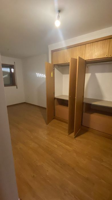Alugo apartamento t2 em campo sobrado valongo
