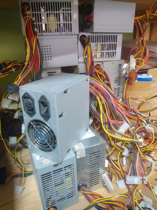 Блоки живлення 250-300W