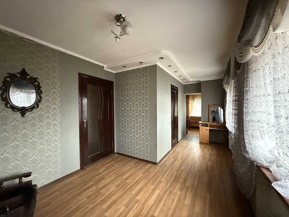 Продам будинок ремонт газ, світло, вода