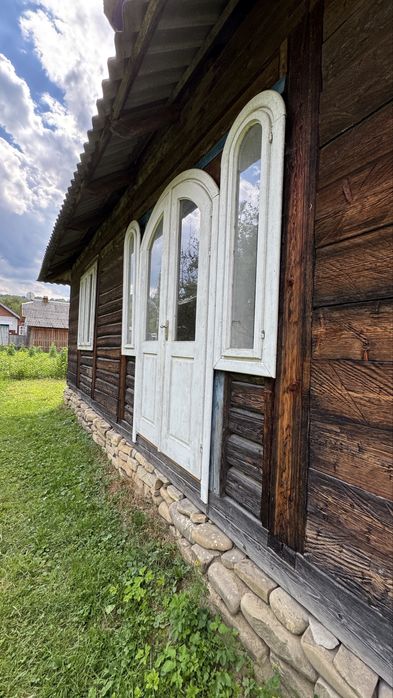Продається будинок в Карпатах
