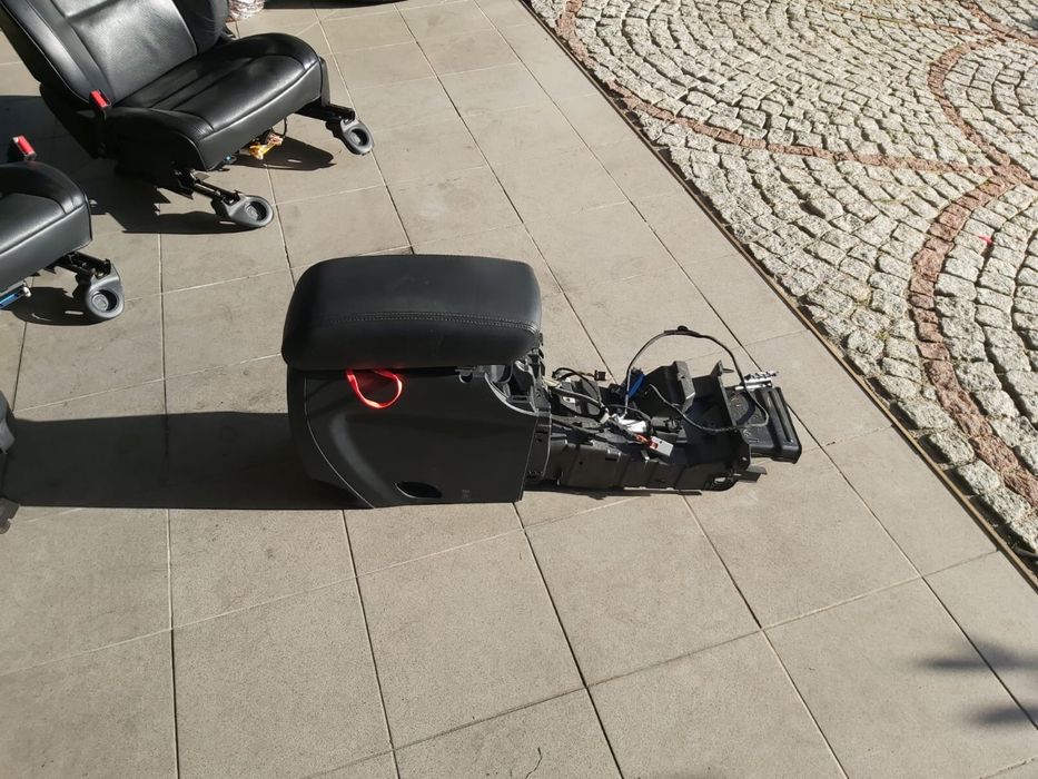 Fotele Jeep WK2 Summit