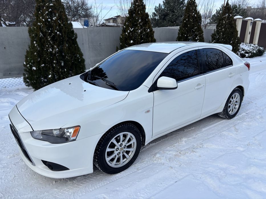 Mitsubishi Lanсеr 2011,1.8, механика, в отличнейшем состоянии!