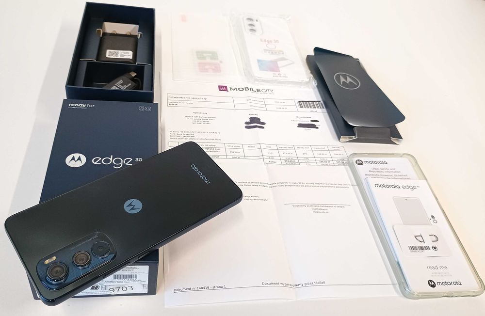 Motorola Edge 30 5G | 8/256GB Meteor Grey | Gwaran 144Hz | Bateria 87%