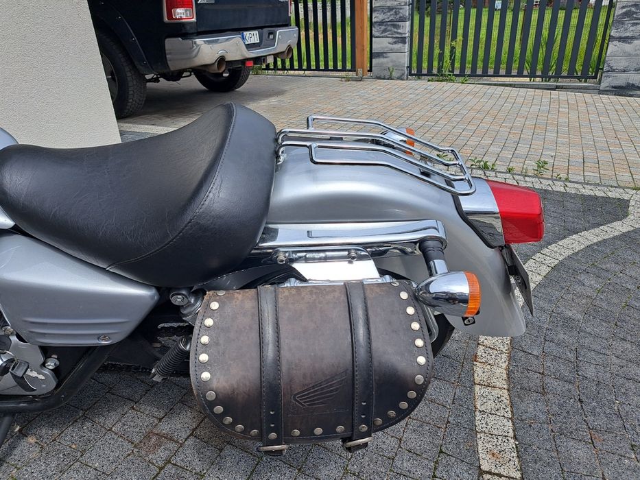 Bagażnik  solo do Hondy Shadow 125