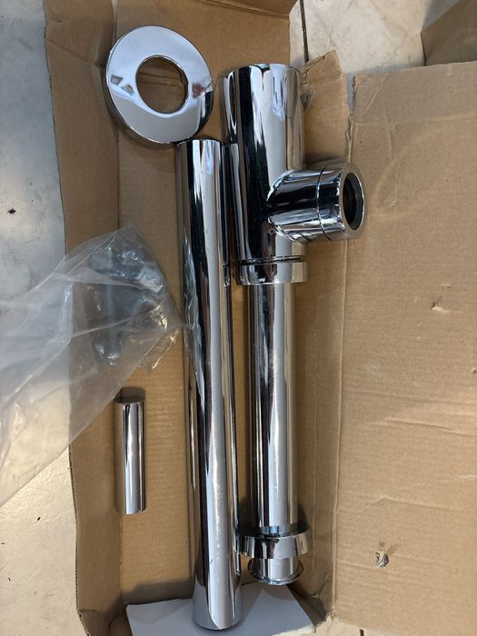 Sifao lavatorio novo na caixa e varias pecas para canalizacao