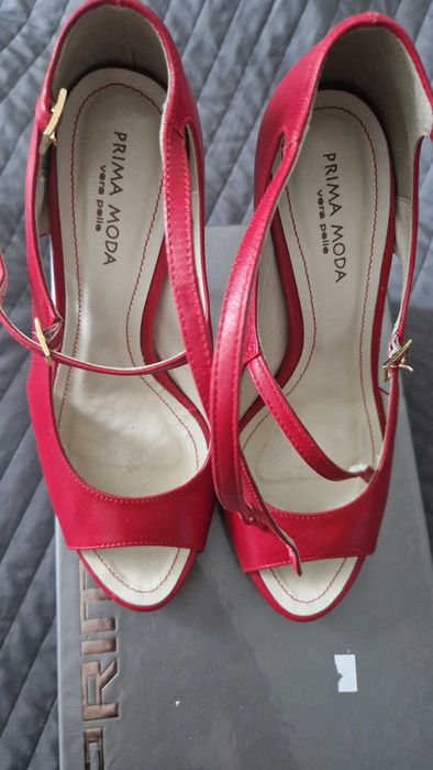 Prima moda, czerwone, seksowne, otwarte skórzane szpilki / eleganckie sandałki na szpilce, rozm. 38